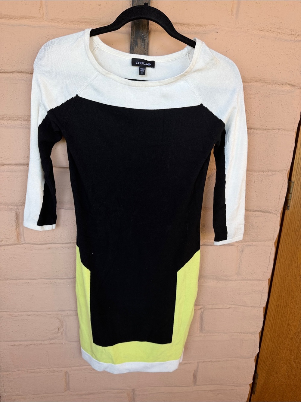 bebe Black White and Yellow Colorblock Long Sleeve Dress